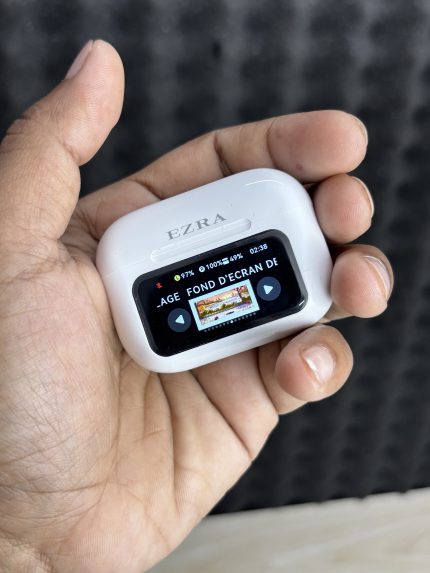 White Ezra TWS115 Wireless Earbuds