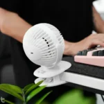 WiWU FS03 Clip Fan: The Ultimate 2-in-1 Cooling - Image 2