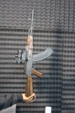 AK-47 Tactical Edition gel toy shooter (HD7494A) - Image 2