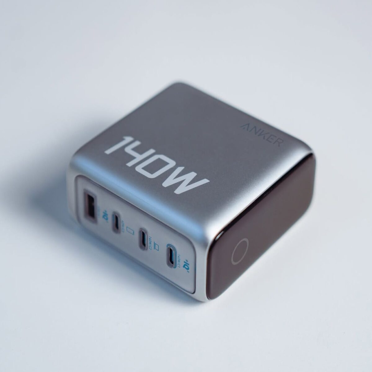 Anker Zolo 140W 4-Port Multi Device Charging GaN Power Adapter With Type-C Cable - Image 2