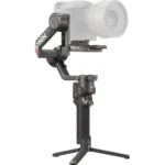 DJI RS 4 Pro Gimbal Stabilizer Combo - Image 2